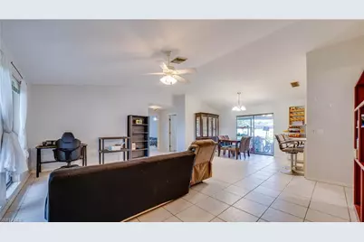 3609 SE 2nd Pl, Cape Coral, FL 33904 - Photo 2