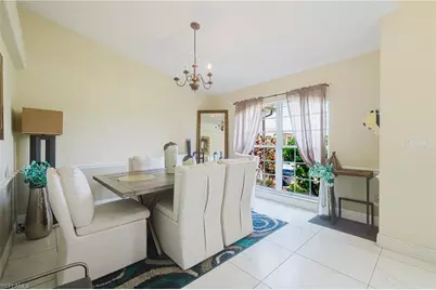 1926 SE 18th Ave, Cape Coral, FL 33990 - Photo 4