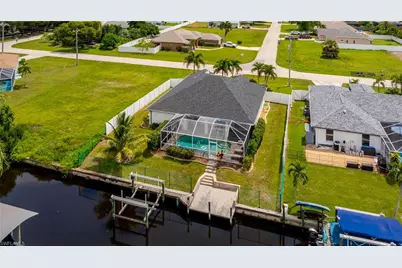 1926 SE 18th Ave, Cape Coral, FL 33990 - Photo 32