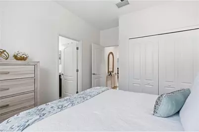 2390 Heydon Cir E, Naples, FL 34120 - Photo 24