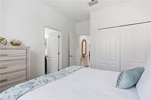 2390 Heydon Cir E, Naples, FL 34120 - Photo 24