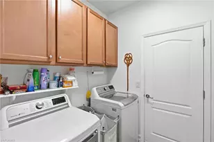 2390 Heydon Cir E, Naples, FL 34120 - Photo 26
