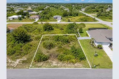 3114 24th St SW, Lehigh Acres, FL 33976 - Photo 2