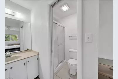8071 Country Rd #206, Fort Myers, FL 33919 - Photo 16