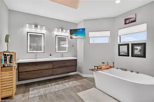 230 NE 18th St, Cape Coral, FL 33909 - Photo 18