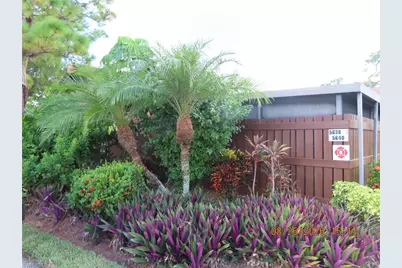 5640 Foxlake Dr, North Fort Myers, FL 33917 - Photo 1