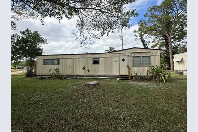 2268 Carlisle Ln, North Fort Myers, FL 33917 - Photo 2