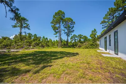 3123 69th St W, Lehigh Acres, FL 33971 - Photo 46