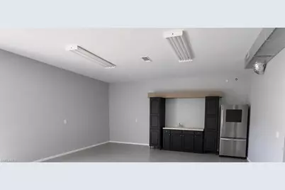 2054 Crawford St, Fort Myers, FL 33901 - Photo 2