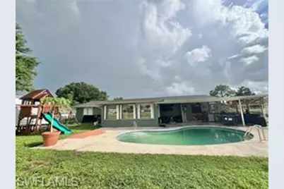 1543 Medford Pl, Lehigh Acres, FL 33936 - Photo 2