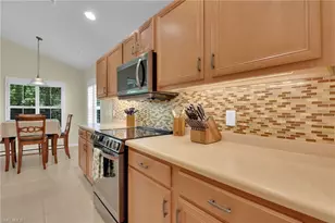 9048 Triangle Palm Ln, Fort Myers, FL 33913 - Photo 6