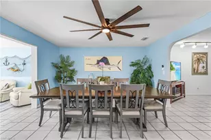 3823 SE 13th Ave, Cape Coral, FL 33904 - Photo 4