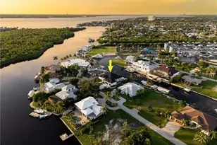 111 Montrose Dr, Fort Myers, FL 33919 - Photo 4