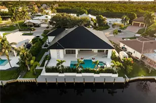 111 Montrose Dr, Fort Myers, FL 33919 - Photo 6