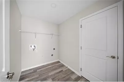 202 NW 25th Pl, Cape Coral, FL 33993 - Photo 14