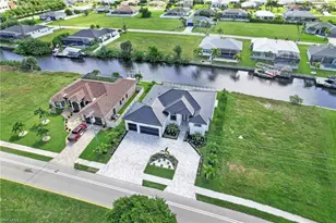 2525 Surfside Blvd, Cape Coral, FL 33914 - Photo 34