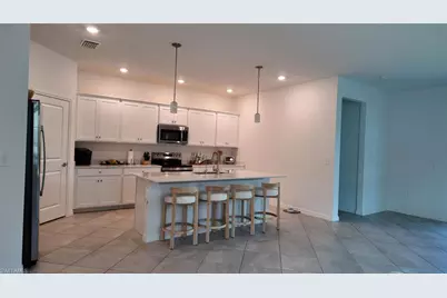 18751 Marlin Kite Ln, North Fort Myers, FL 33917 - Photo 2