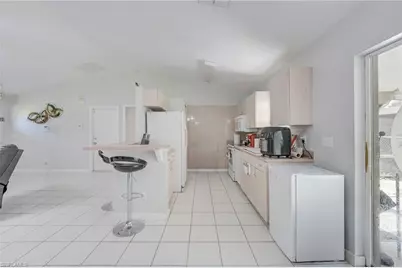 2806 E 3rd St, Lehigh Acres, FL 33936 - Photo 6