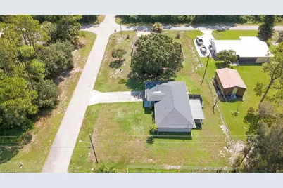 2806 E 3rd St, Lehigh Acres, FL 33936 - Photo 22