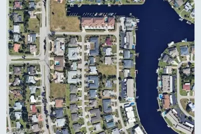 3624 SE 10th Ave, Cape Coral, FL 33904 - Photo 4