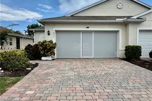 10873 Marble Brook Blvd, Lehigh Acres, FL 33936 - Photo 24