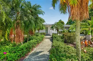 1331 Almeria Ave, Fort Myers, FL 33901 - Photo 4