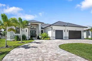 2802 Gleason Pkwy, Cape Coral, FL 33914 - Photo 2