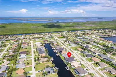 2802 Gleason Pkwy, Cape Coral, FL 33914 - Photo 4