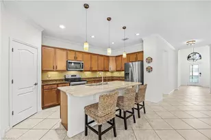 9324 River Otter Dr, Fort Myers, FL 33912 - Photo 4