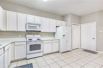 9812 Foxhall Way #5, Estero, FL 33928 - Photo 8