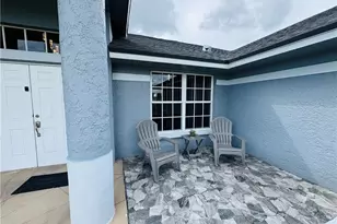 1906 SW 15th Pl, Cape Coral, FL 33991 - Photo 4