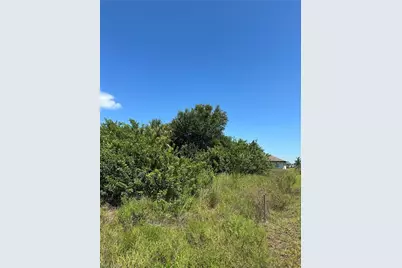 4204 SW 18th St, Lehigh Acres, FL 33976 - Photo 2