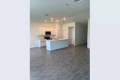 1425 SW 13th Ter, Cape Coral, FL 33991 - Photo 2