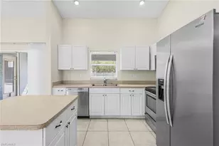 5215 SW 16th Pl, Cape Coral, FL 33914 - Photo 8