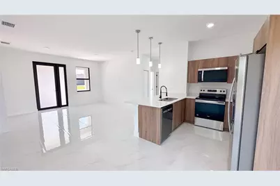 721 Bering Ave S, Lehigh Acres, FL 33974 - Photo 8