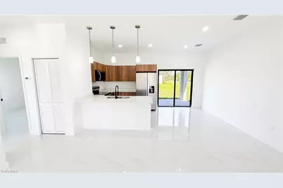 721 Bering Ave S, Lehigh Acres, FL 33974 - Photo 4
