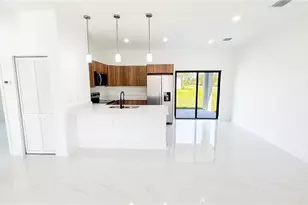 721 Bering Ave S, Lehigh Acres, FL 33974 - Photo 4