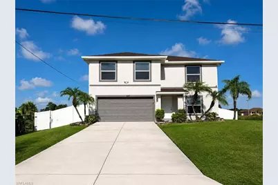 918 Marilyn Ave S, Lehigh Acres, FL 33974 - Photo 1