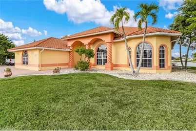3611 NW 14th St, Cape Coral, FL 33993 - Photo 2