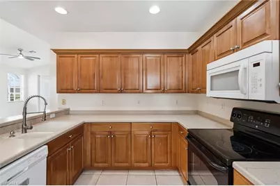 4327 Avian Ave, Fort Myers, FL 33916 - Photo 14