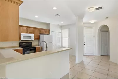 4327 Avian Ave, Fort Myers, FL 33916 - Photo 10