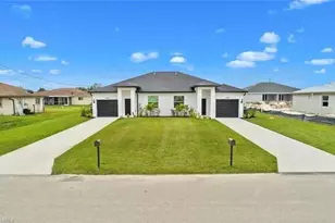 726 Gretchen Ave S, Lehigh Acres, FL 33973 - Photo 1