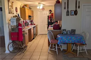 2215 SE 8th Ave, Cape Coral, FL 33990 - Photo 10