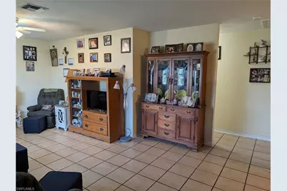 2215 SE 8th Ave, Cape Coral, FL 33990 - Photo 6
