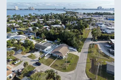 56 Cardinal Dr, North Fort Myers, FL 33917 - Photo 6
