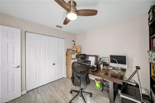 15069 Cloverdale Dr, Fort Myers, FL 33919 - Photo 16