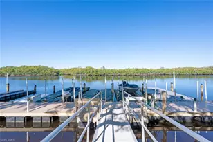 242 Newport Dr, Naples, FL 34114 - Photo 2