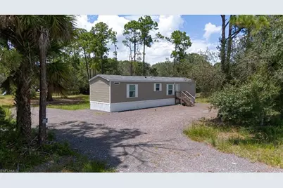 470 S Jinete St, Clewiston, FL 33440 - Photo 2