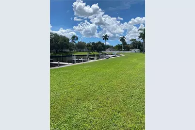 1515 Tropic Ter #1515, North Fort Myers, FL 33903 - Photo 4