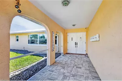 1150 SE 35th Ter, Cape Coral, FL 33904 - Photo 4
